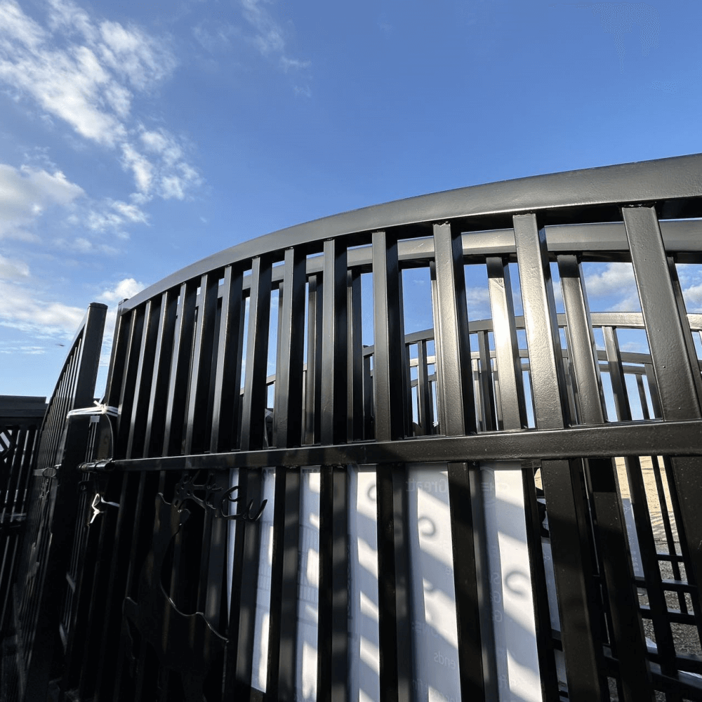 20ft Wrought Steel Garden Driveway Gate with Post