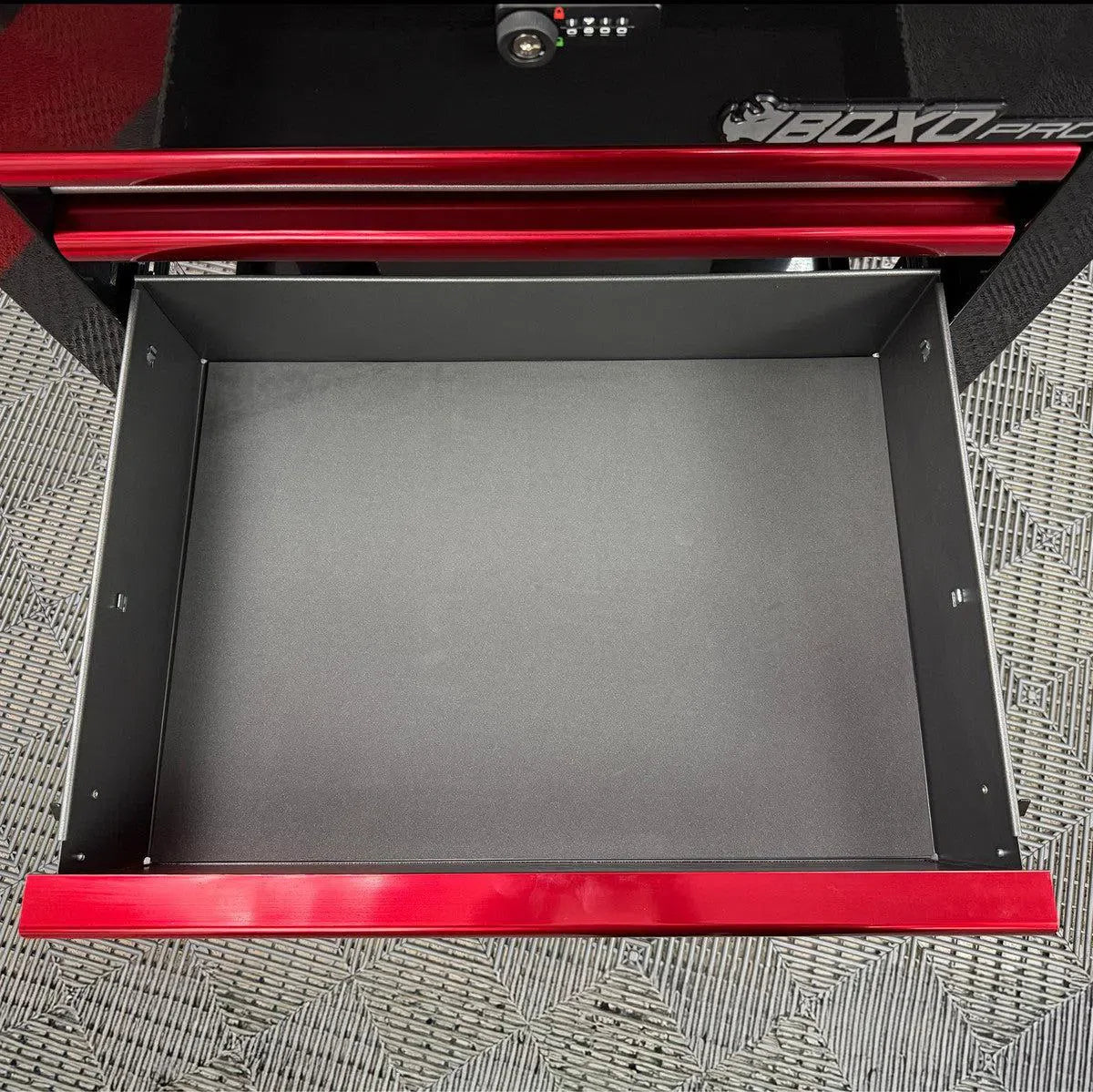 Pro Series | 28" 3-Drawer Flip-Top Service Cart with Quick Service Master Tool Set