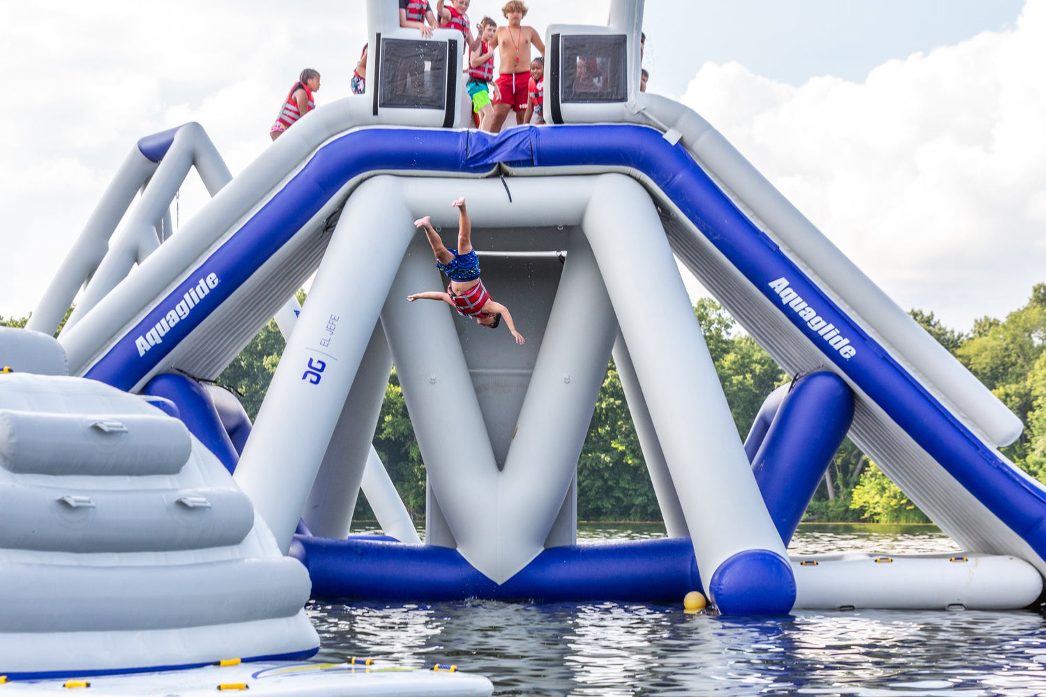 Aquaglide El Jefe Inflatable Water Park
