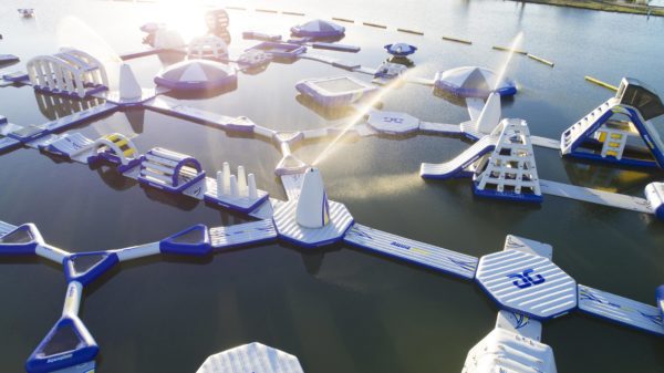 Aquaglide Universal Monsoon Spray Station