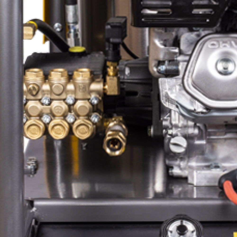 BE Power 4,000 PSI - 4.0 GPM Hot Water Pressure Washer with Honda GX390 Engine and General Triplex Pump - HW4013HG