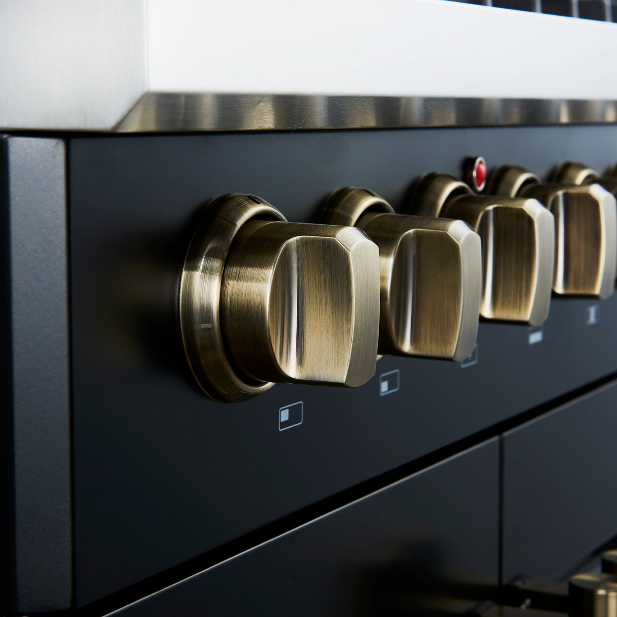 FORNO Galiano 30" 4.32 cu. ft. French Door Dual Fuel Range with 5 Sealed Burners in Black with Antique Brass Accents, FFSGS6356-30BLK