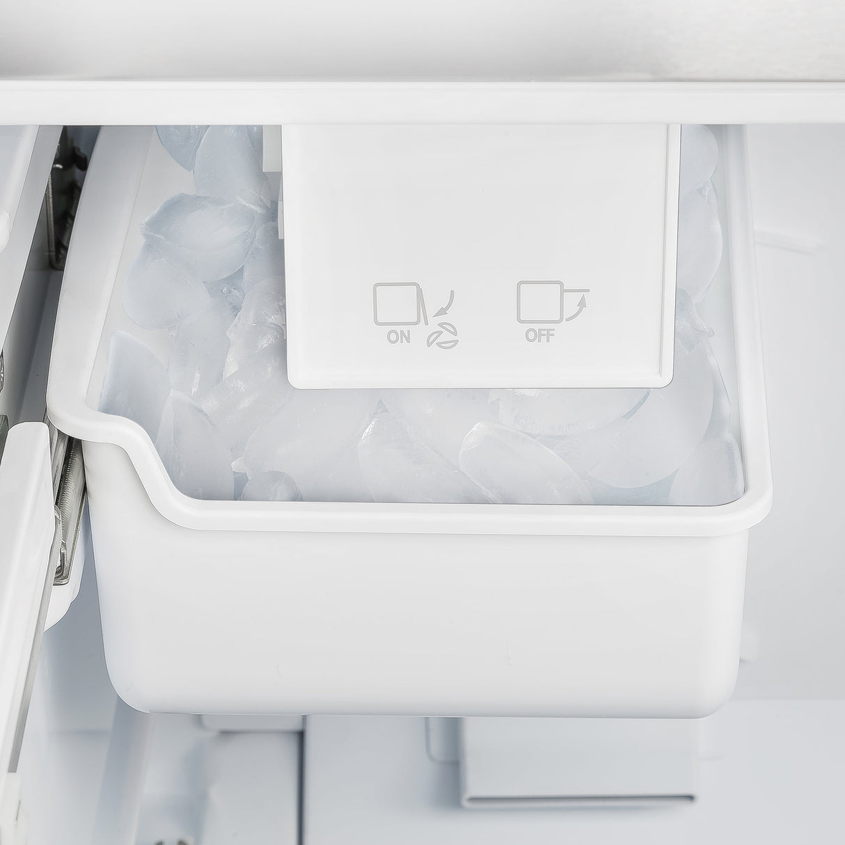 FORNO Gallipoli 35" 17.5 cu. ft. French Door Built-In Refrigerator in Stainless Steel with Ice Maker and Grill Trim Kit, FFFFD1974-35SG