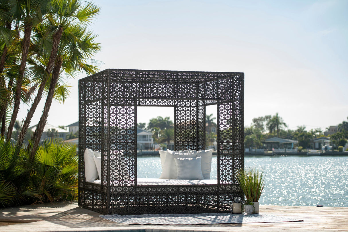 Panama Jack Serenity Square Daybed