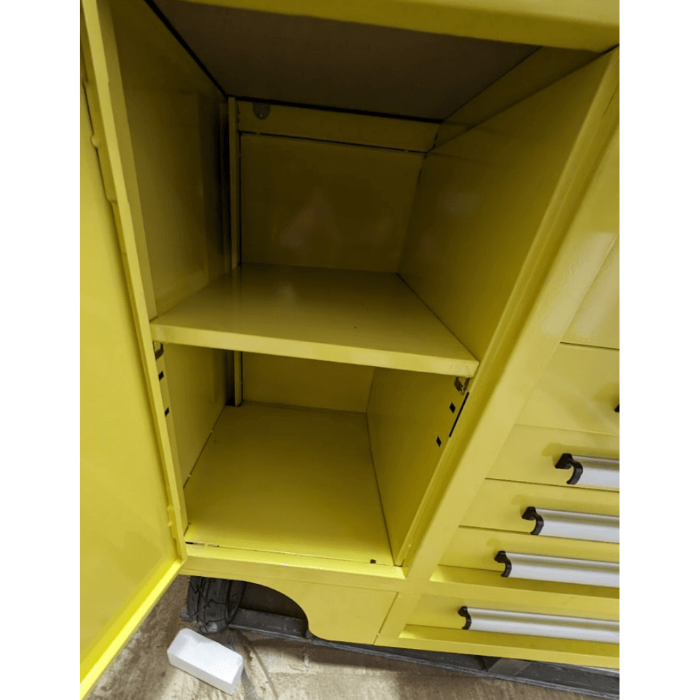 4.5ft Heavy Duty Mobile Workbench with 7 Drawers & 2 Cabinets