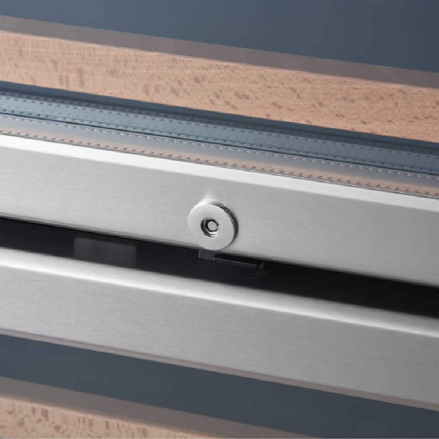 Edgestar 142 Bottle Built-In Dual Zone Double Door Wine Cooler With Door Lock, 24" (SAK30742)