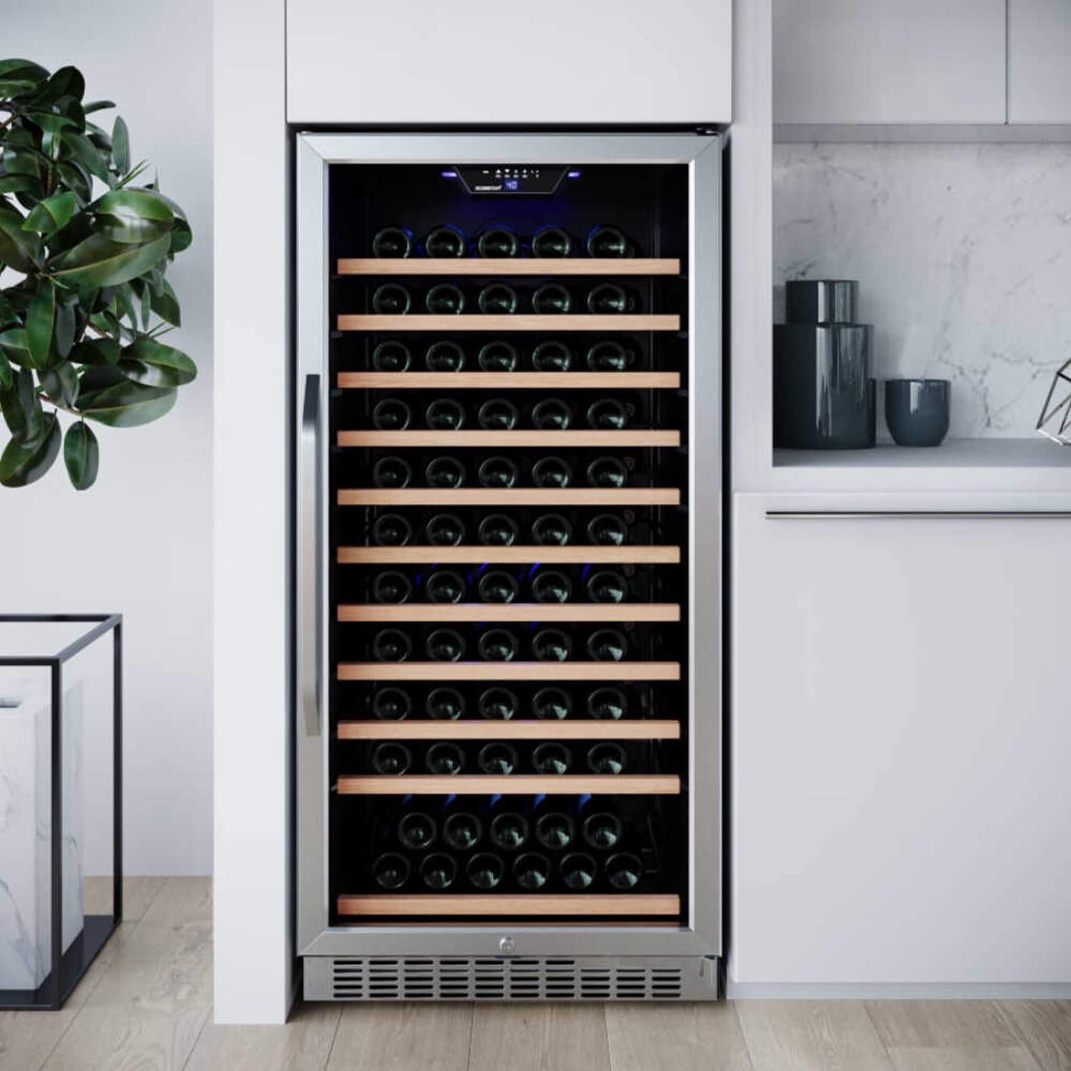 Edgestar 24" Wide 111 Bottle Capacity Freestanding Single Zone Wine Cooler (SAK68320)