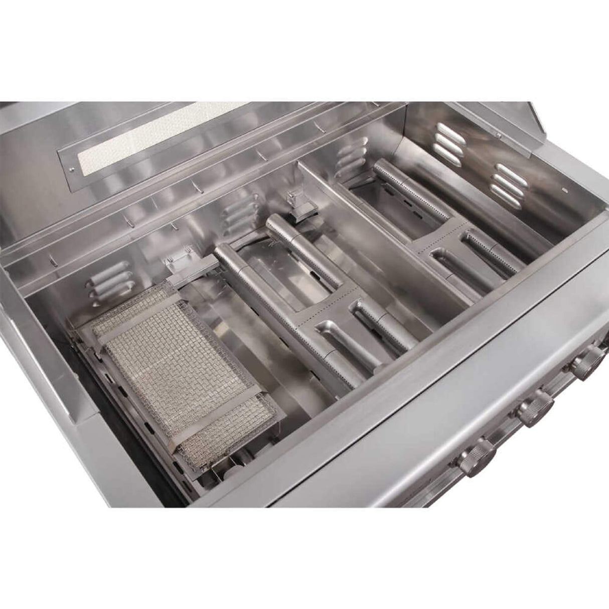 Edgestar 60K BTU 30" Natural Gas Built-In Grill With Lighted Grill Area And Double Access Doors (SAK82568)