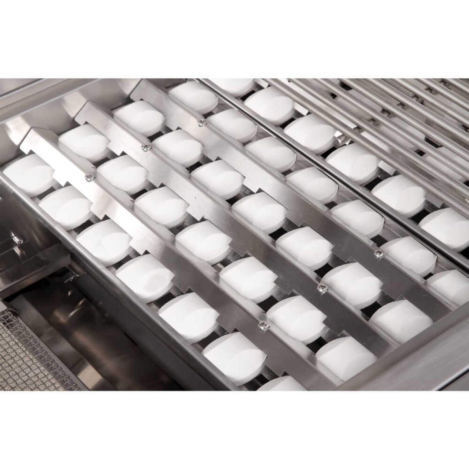 Edgestar 60K BTU Natural Gas Outdoor Built-In Grill W/ Rotisserie And LED Lighting, 30" (SAK52871)