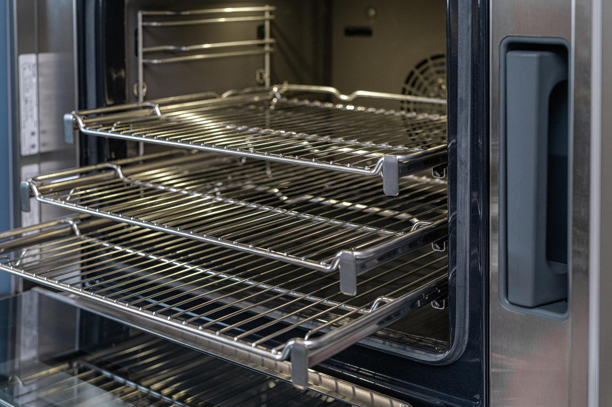THERMADOR PODS301B Professional Steam Convection 30'' in Stainless Steel