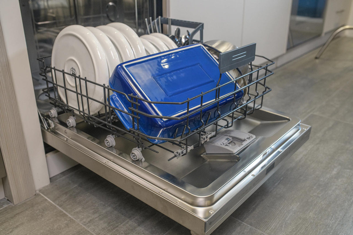 THERMADOR DWHD640EFP Emerald® Dishwasher 24'' Professional in Stainless Steel