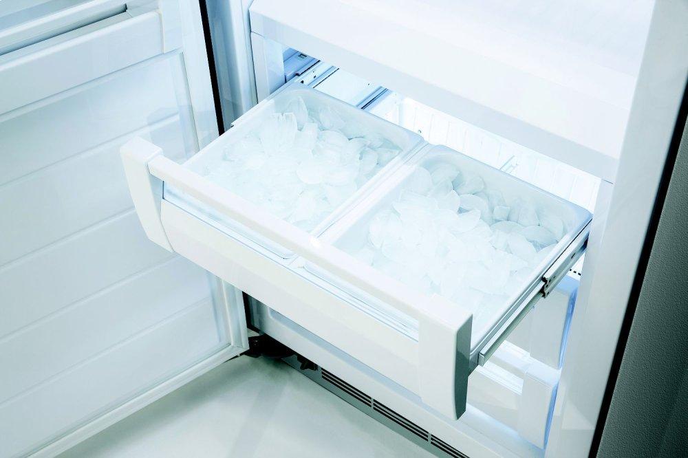 VIKING FDFB5304R 30" Custom Panel All Freezer - FDFB5304