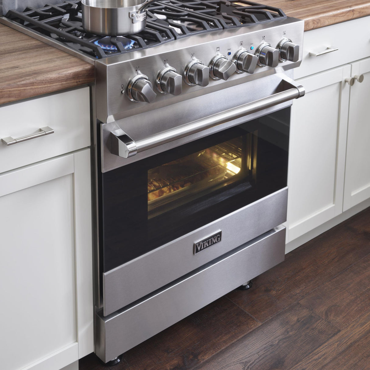 VIKING RVDR33025BSS 30" Self-Cleaning Dual Fuel Range - RVDR3302 Viking 3 Series in Stainless Steel