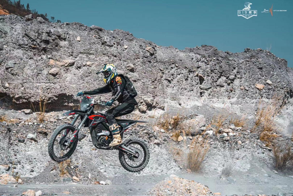 MotoTec | Venom 72V/50Ah 12000W Electric Dirt Bike | MT-Venom-72v-12000w_White