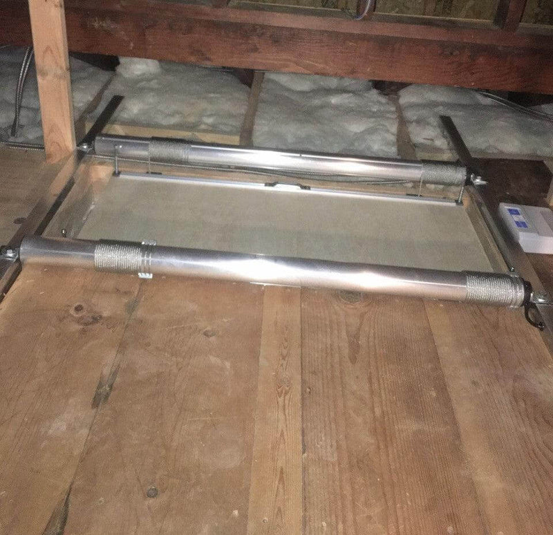 Detailed view of the platform's metal frame and cable system, showing its sturdy construction for heavy-duty use