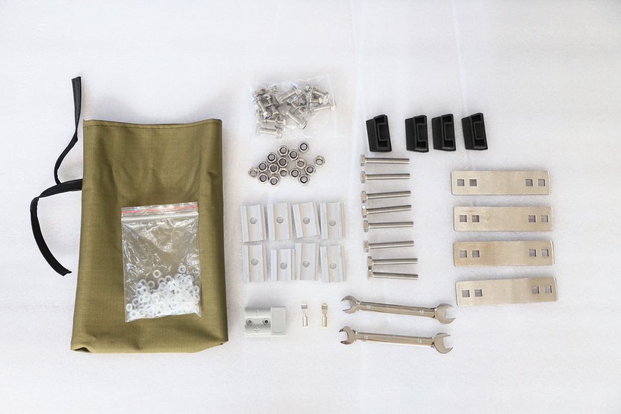 Naturnest  Sirius 1 Plus XXL Clamshell Rooftop Tent