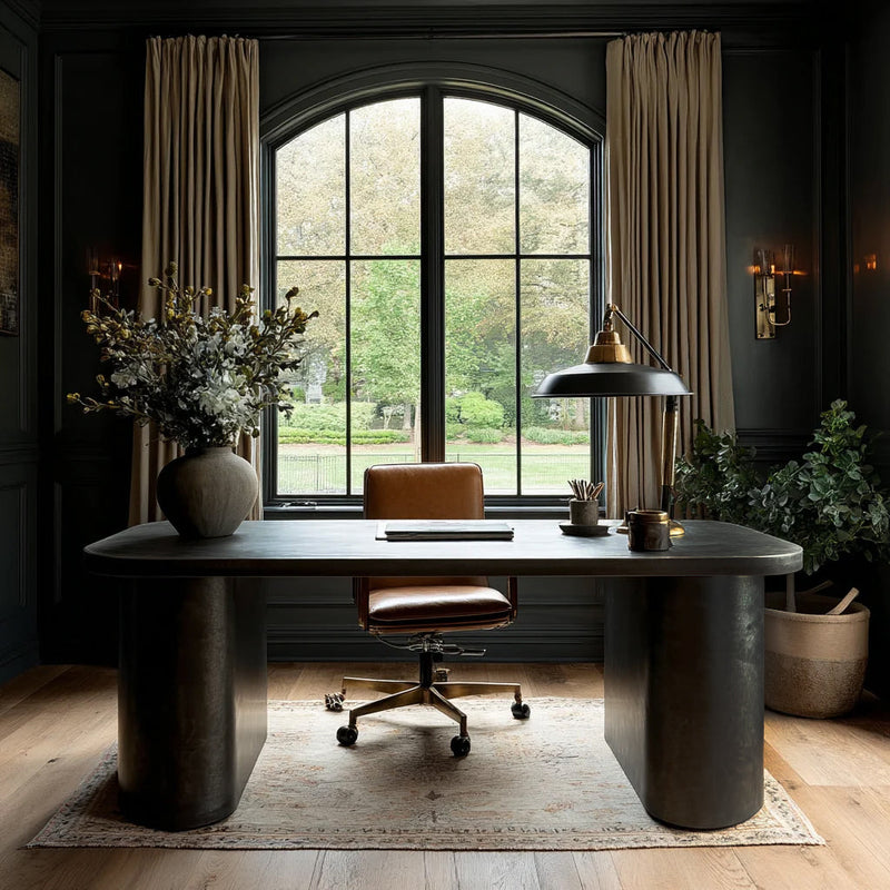 The Lincoln Desk