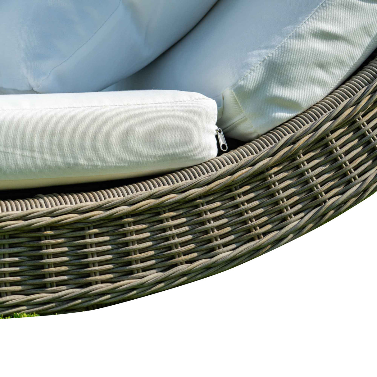 Panama Jack Haven Daybed with Cushions