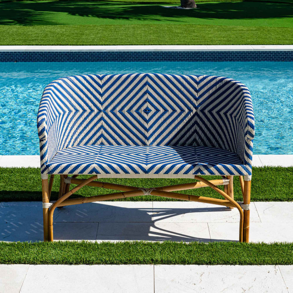 Panama Jack Tia Bistro Loveseat