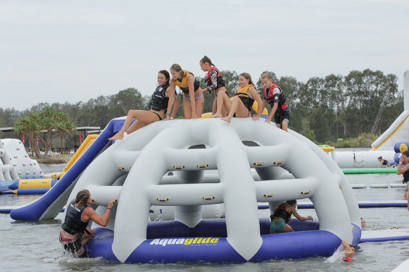 Aquaglide Thunderdome