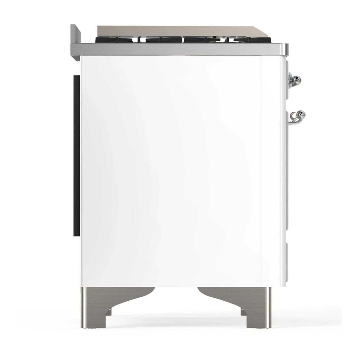 ILVE Majestic III 60-inch Dual Fuel Range with 7 Natural Gas Burner, Griddle and Solid Door Electric Oven in White with Chrome Trim (UM60FQNR3WHC)