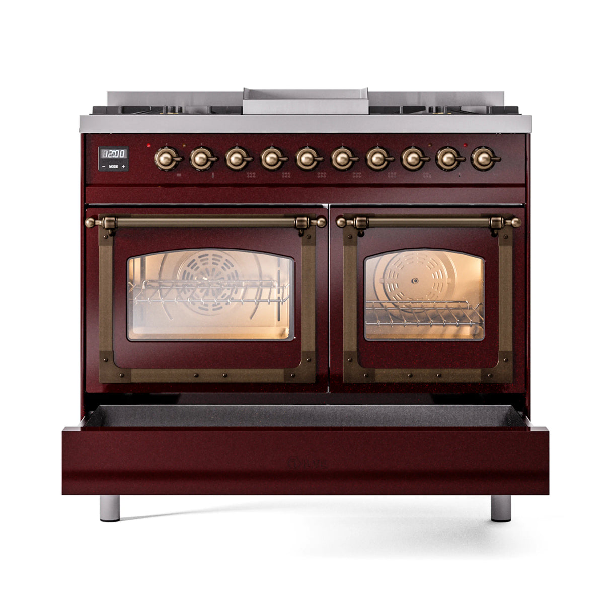 ILVE 40-Inch Nostalgie II Noblesse Propane Gas Dual Fuel Range with Triple Glass Door Oven in Burgundy with Bronze Trim (UND40FNMPBUBLP)
