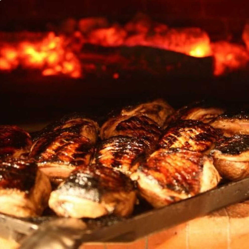 Chicago Brick Oven-750 Tailgater Wood Fired Pizza Oven On Trailer, 48" [CBO-O] (SAK82581)