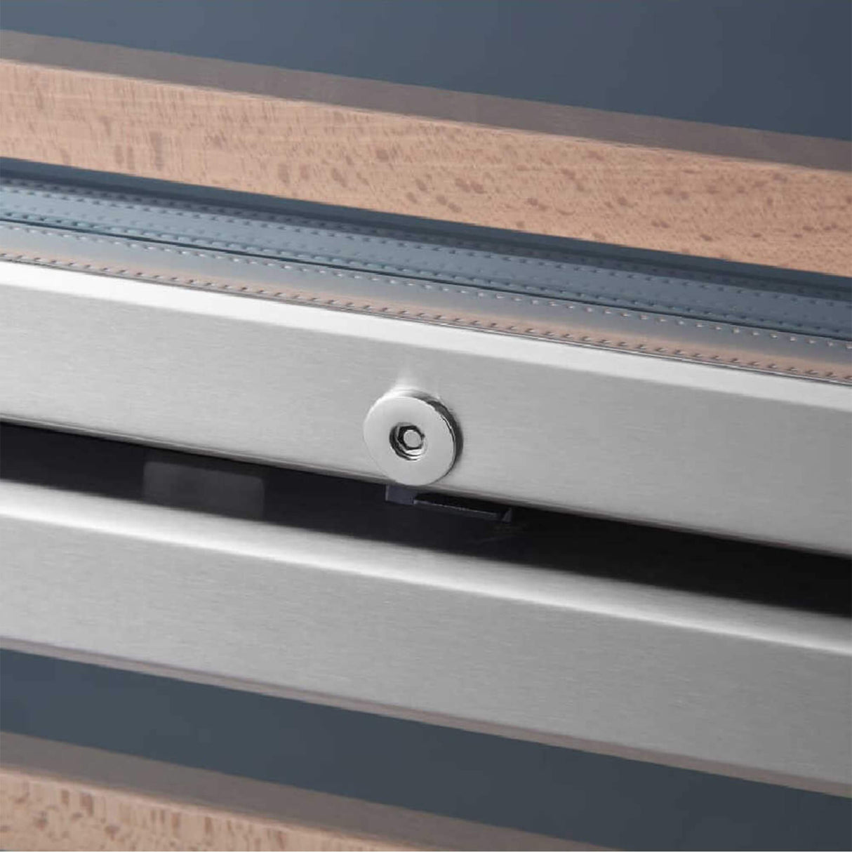 Edgestar 142 Bottle Built-In Dual Zone Double Door Wine Cooler With Door Lock, 24" (SAK30742)