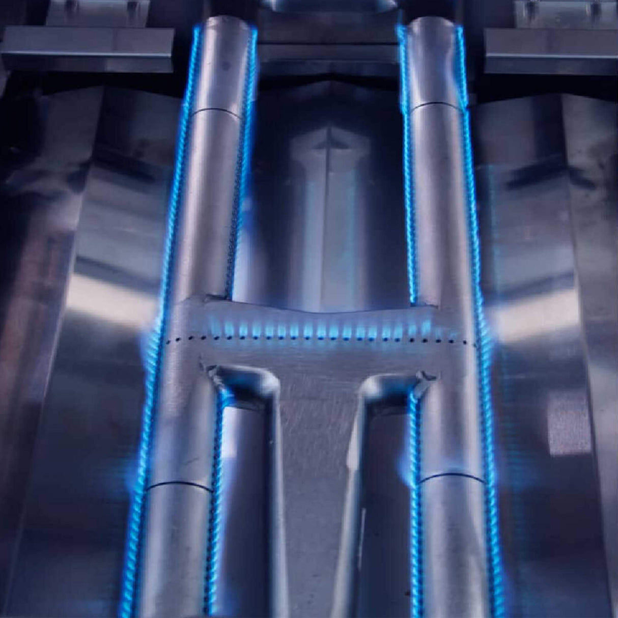 Edgestar 89K BTU 36" Wide Liquid Propane Built In Grill With Insulated Jacket And Double Access Doors (SAK78429)