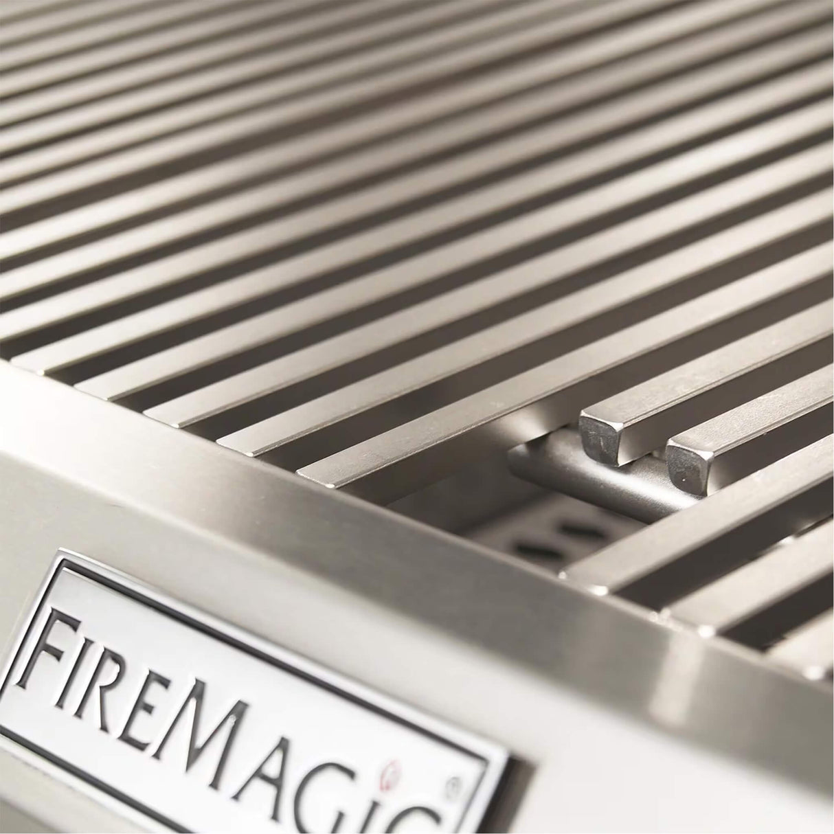 Fire Magic Choice Multi-User Built-In Grill With Analog Thermometer, 36" [CM650I-RT1N/P] (SAK15978)
