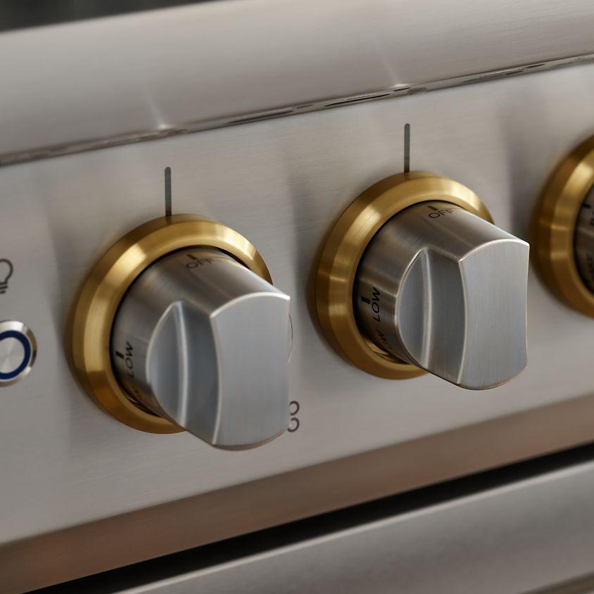 VIKING VGR5606GQMA 60" Gas Range - VGR560 Viking 5 Series Gray