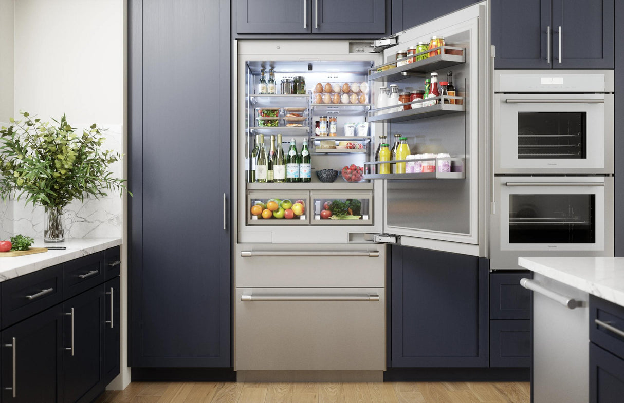 THERMADOR T36BB120SS Freedom® Built-in Bottom Freezer 36'' Professional in Stainless Steel