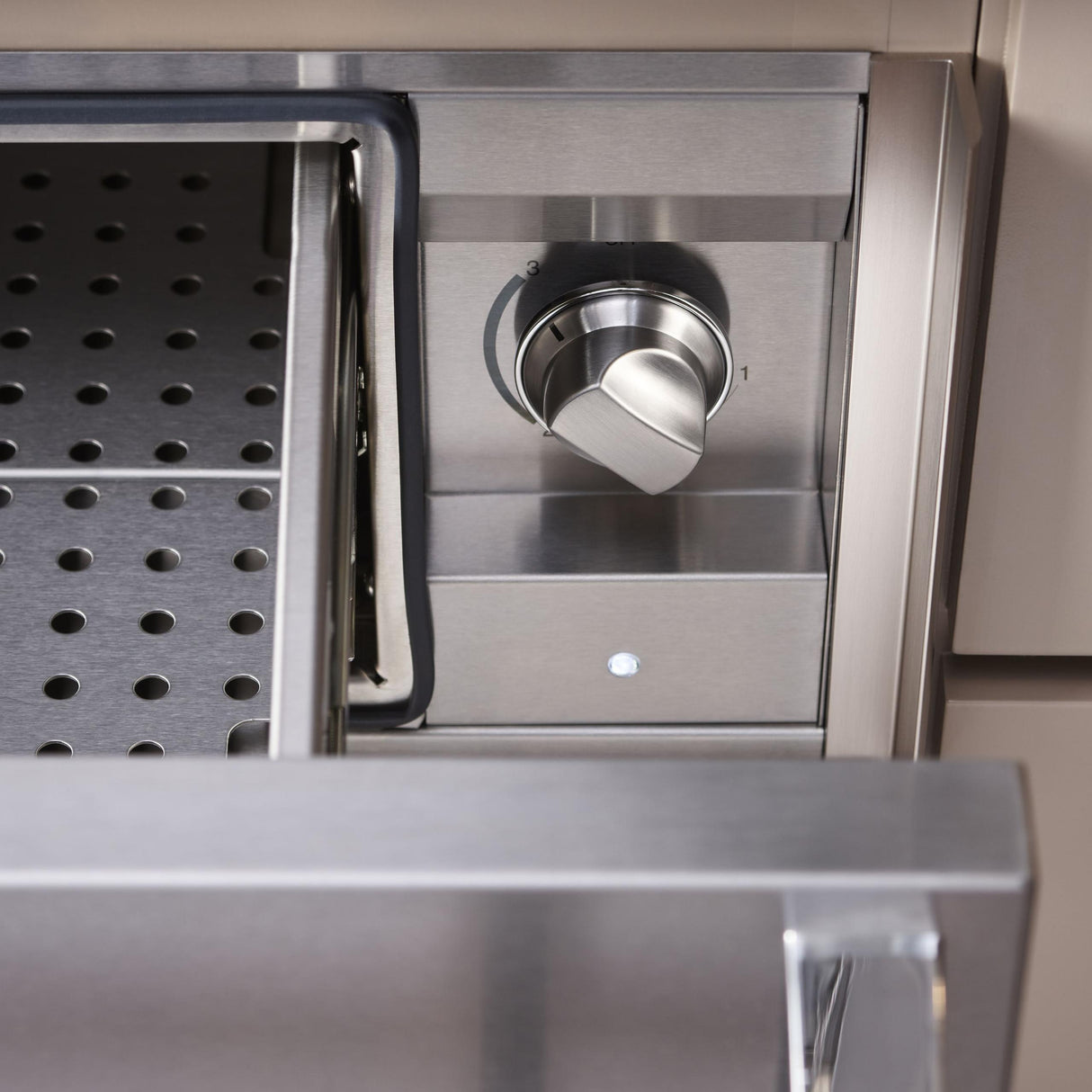 VIKING RVEWD330SC 30" Warming Drawer - RVEWD Red