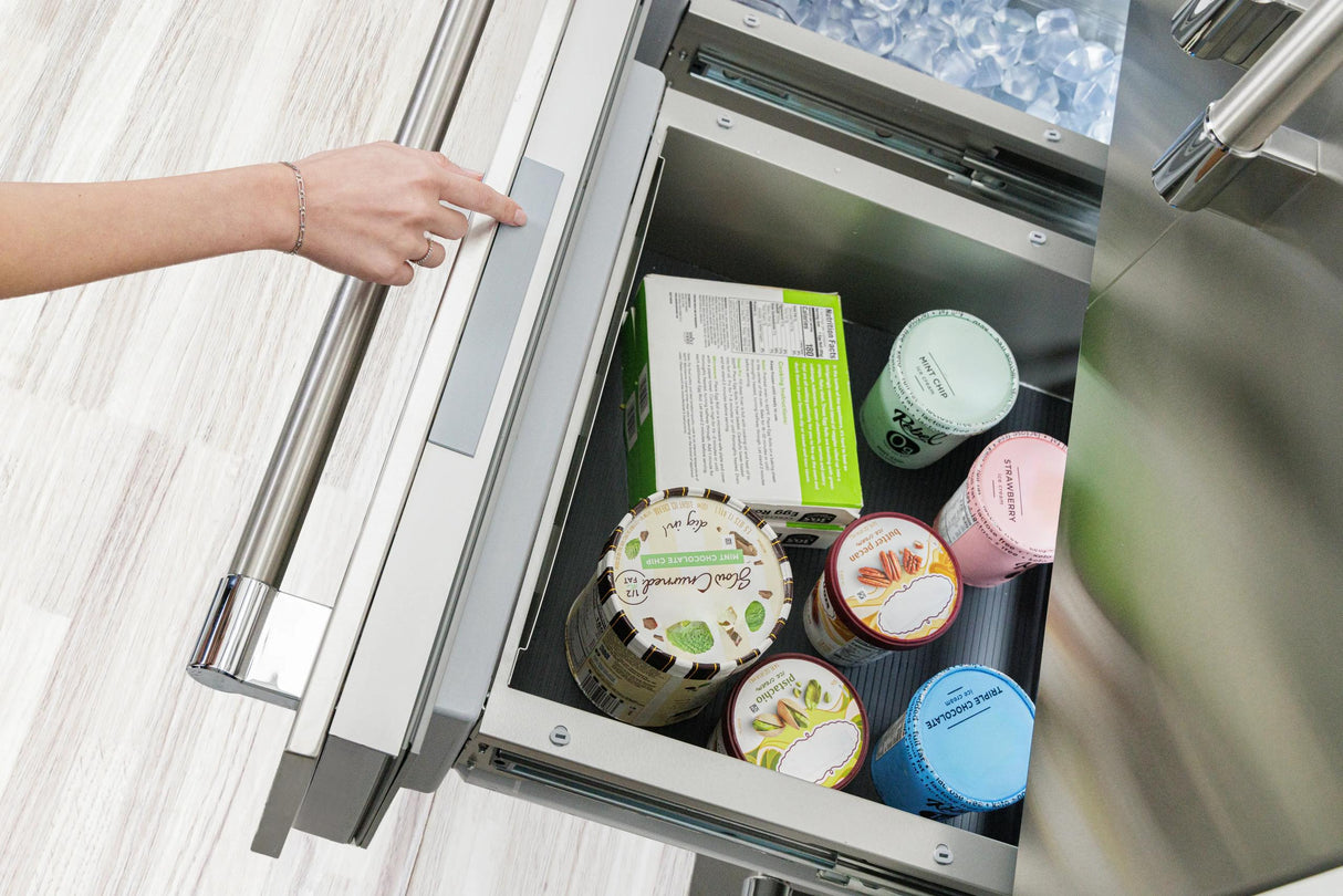 THERMADOR T36BT120NS Freedom® Built-in French Door Bottom Freezer 36'' Professional in Stainless Steel