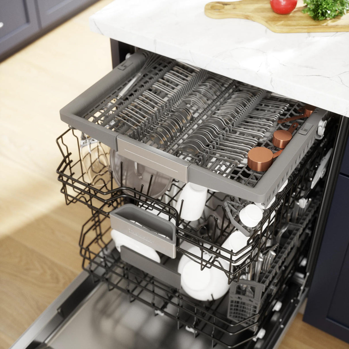 THERMADOR DWHD760CFM Sapphire® Dishwasher 24'' Masterpiece® in Stainless Steel