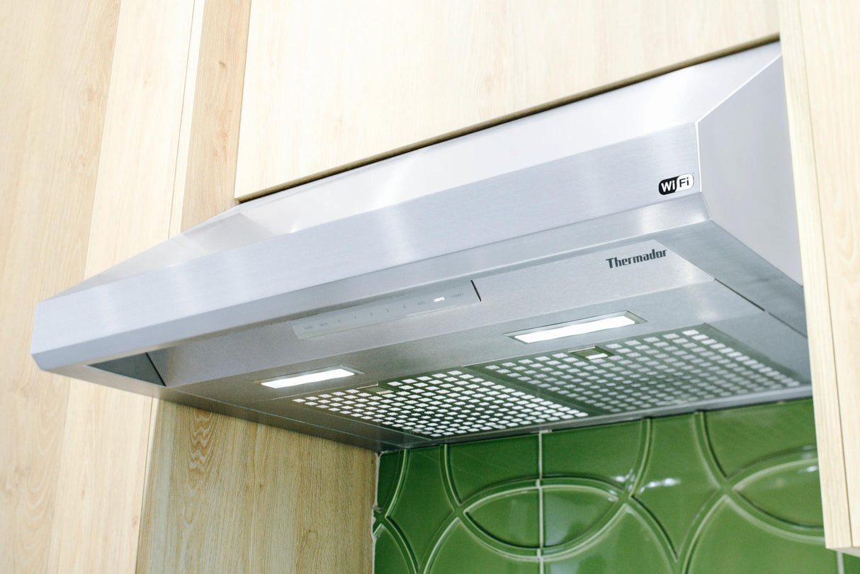 THERMADOR HMWB30WS Masterpiece® Custom Insert Hood in Stainless Steel