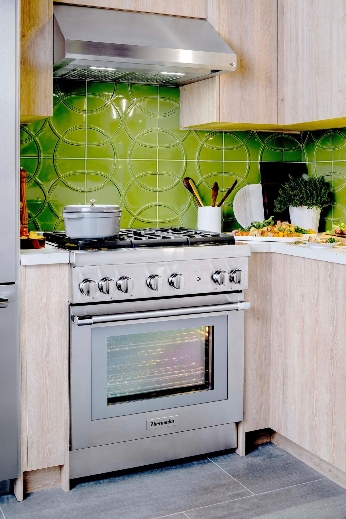 THERMADOR PRD305WHU PRD305WHU Dual Fuel Professional Range 30'' Pro Harmony® Standard Depth in Stainless Steel