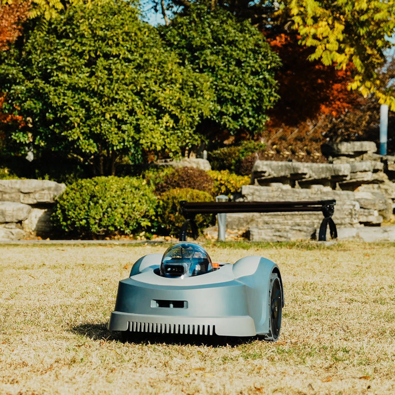 Novabot N2000 Premium Boundary Free Robot Lawn Mower With 360° Panaromic Camera For Large Lawns, 1.5 Acres (SAK89012)