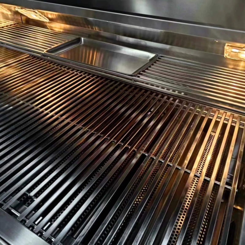 TrueFlame Built-In Stainless Steel Freestanding Gas Grills With Deluxe Cart [TF25/32/40] (SAK76845)